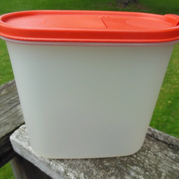 Tupperware | Kitchen | Tupperware Modular Mates Medium Sized 4 Food ...